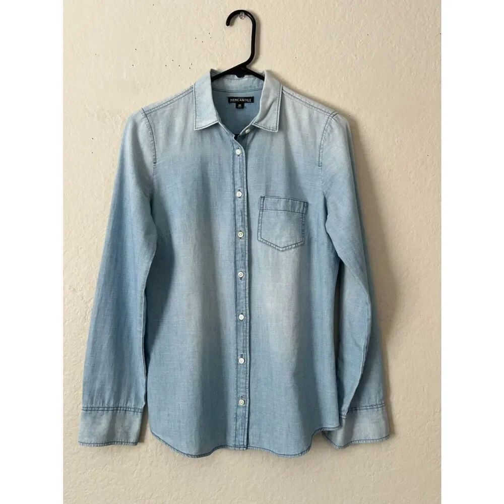 NWOT J.Crew Mercantile Chambray Button Down Shirt in Size XS